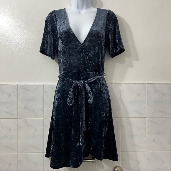 American Eagle Faux Wrap Mini Dress XS Blue Velvet Whimsigoth Fairy Grunge - Picture 1 of 9